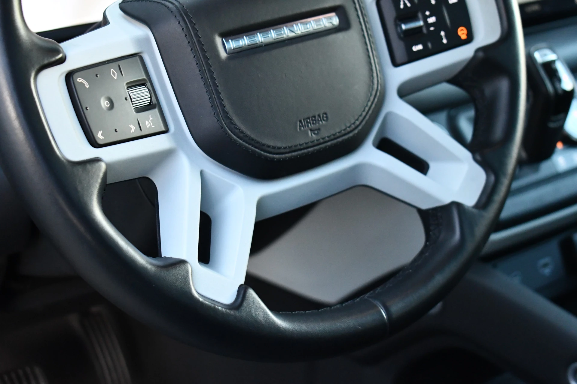 Hoofdafbeelding Land Rover Defender