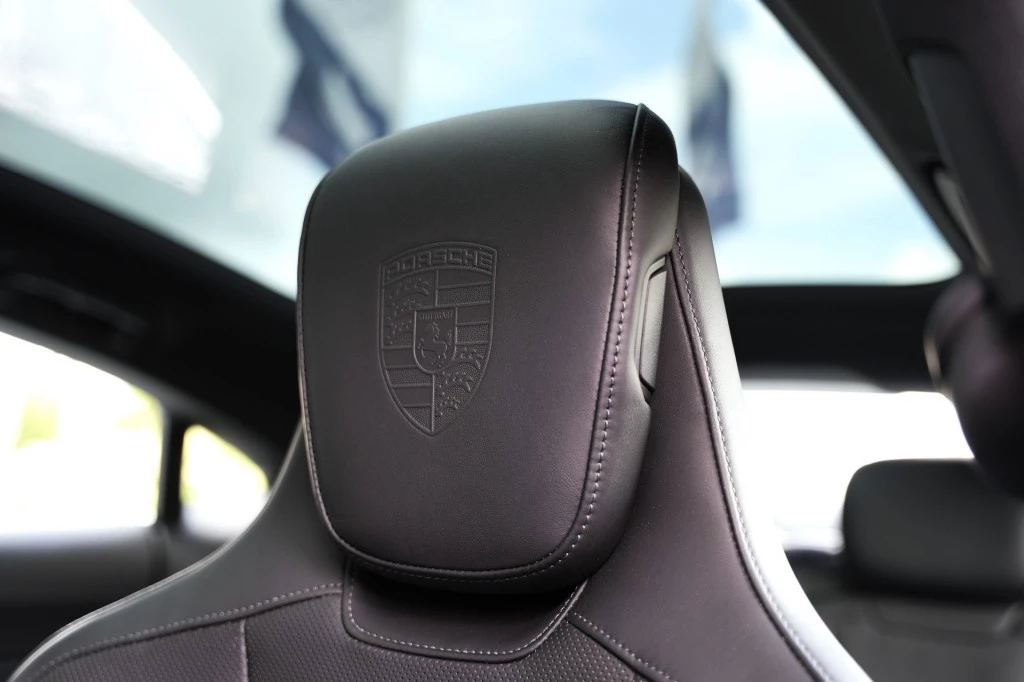 Hoofdafbeelding Porsche Taycan