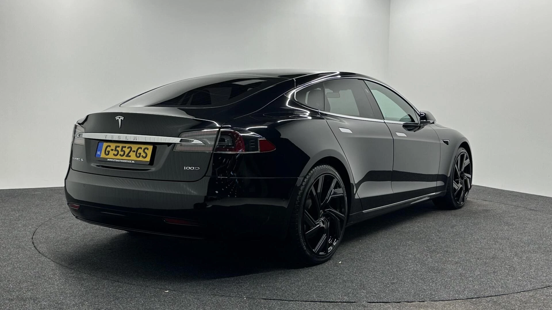 Hoofdafbeelding Tesla Model S
