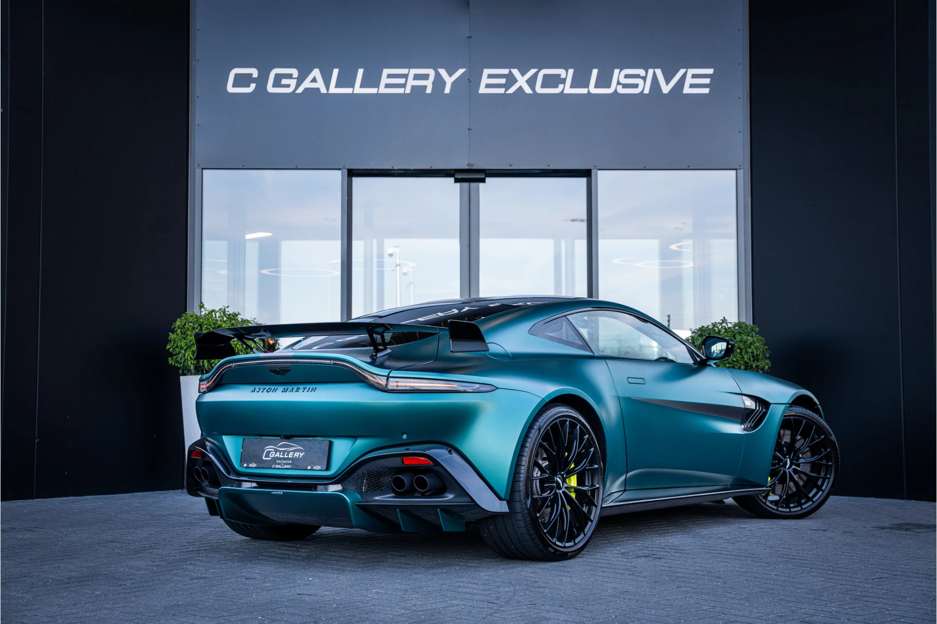 Hoofdafbeelding Aston Martin V8 Vantage
