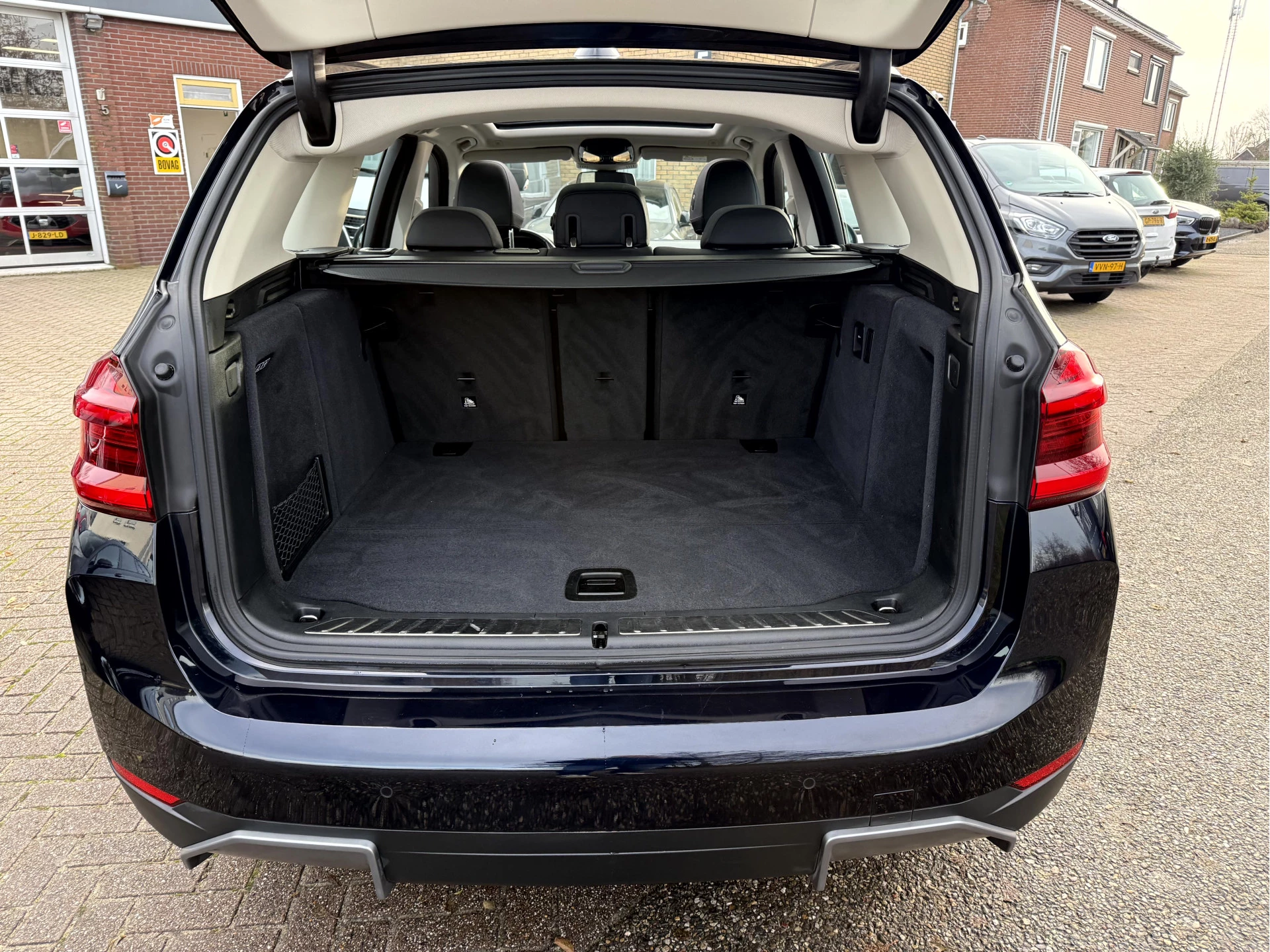 Hoofdafbeelding BMW iX3