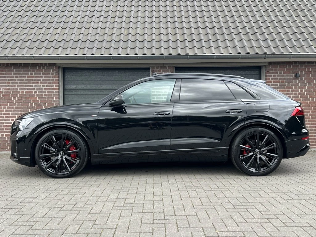 Hoofdafbeelding Audi Q8