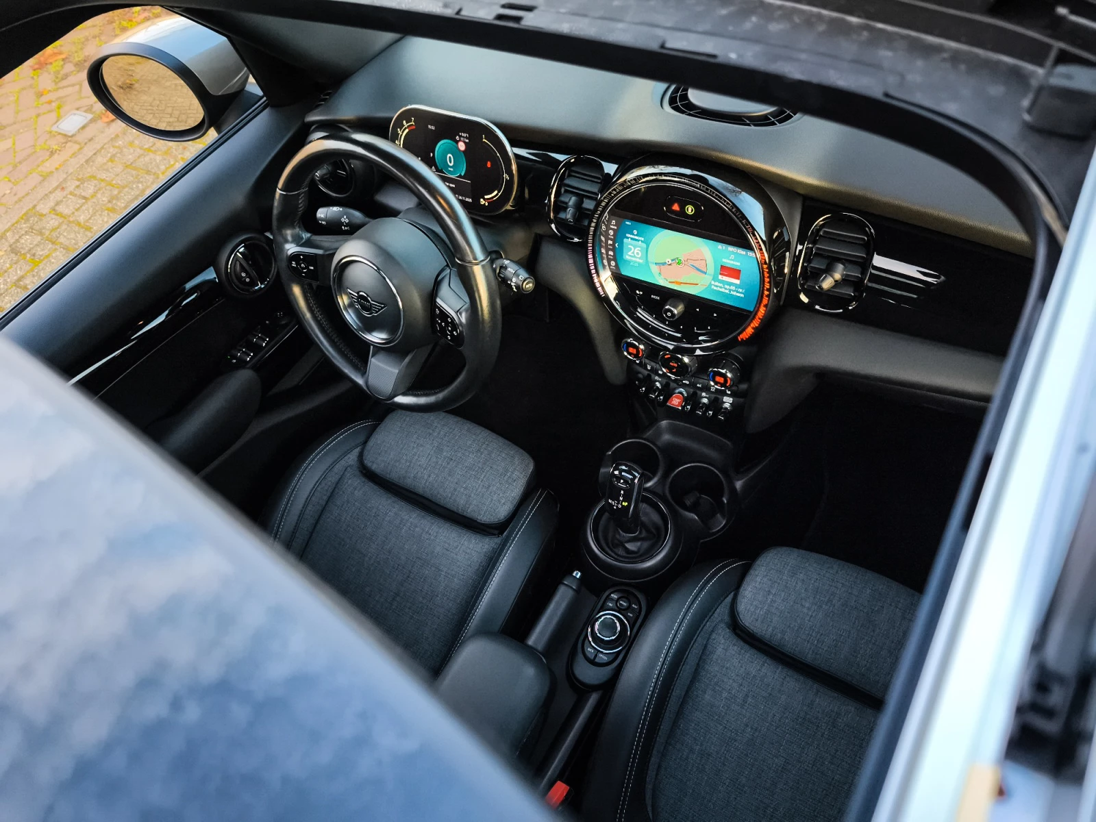 Hoofdafbeelding MINI One