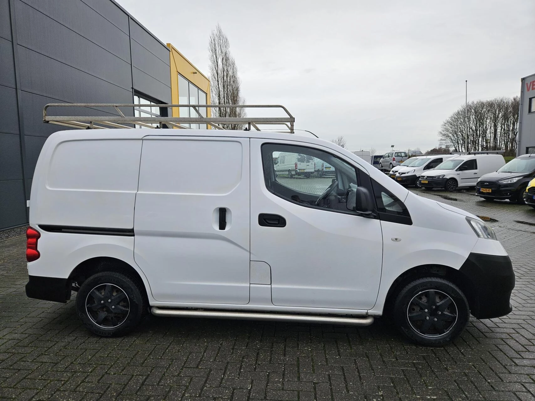 Hoofdafbeelding Nissan NV200