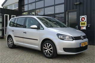 Volkswagen Touran 1.6 TDI Comfortline BlueMotion 7p. | Cruise | Trekhaak | Navi | Trekhaak