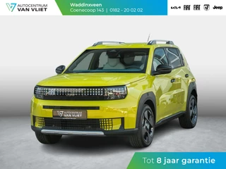 Hoofdafbeelding Fiat Panda Fiat Grande Panda La Prima 11 kW 44 kWh | Uit voorraad leverbaar | Clima | Cruise | Camera | Apple Carplay | 17" | Navi | Winter Pack
