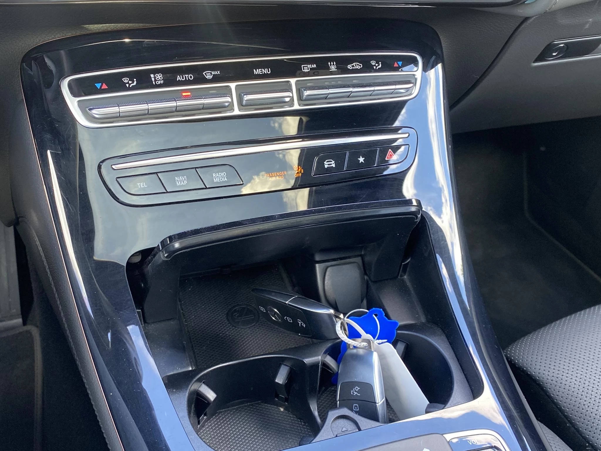 Hoofdafbeelding Mercedes-Benz EQC