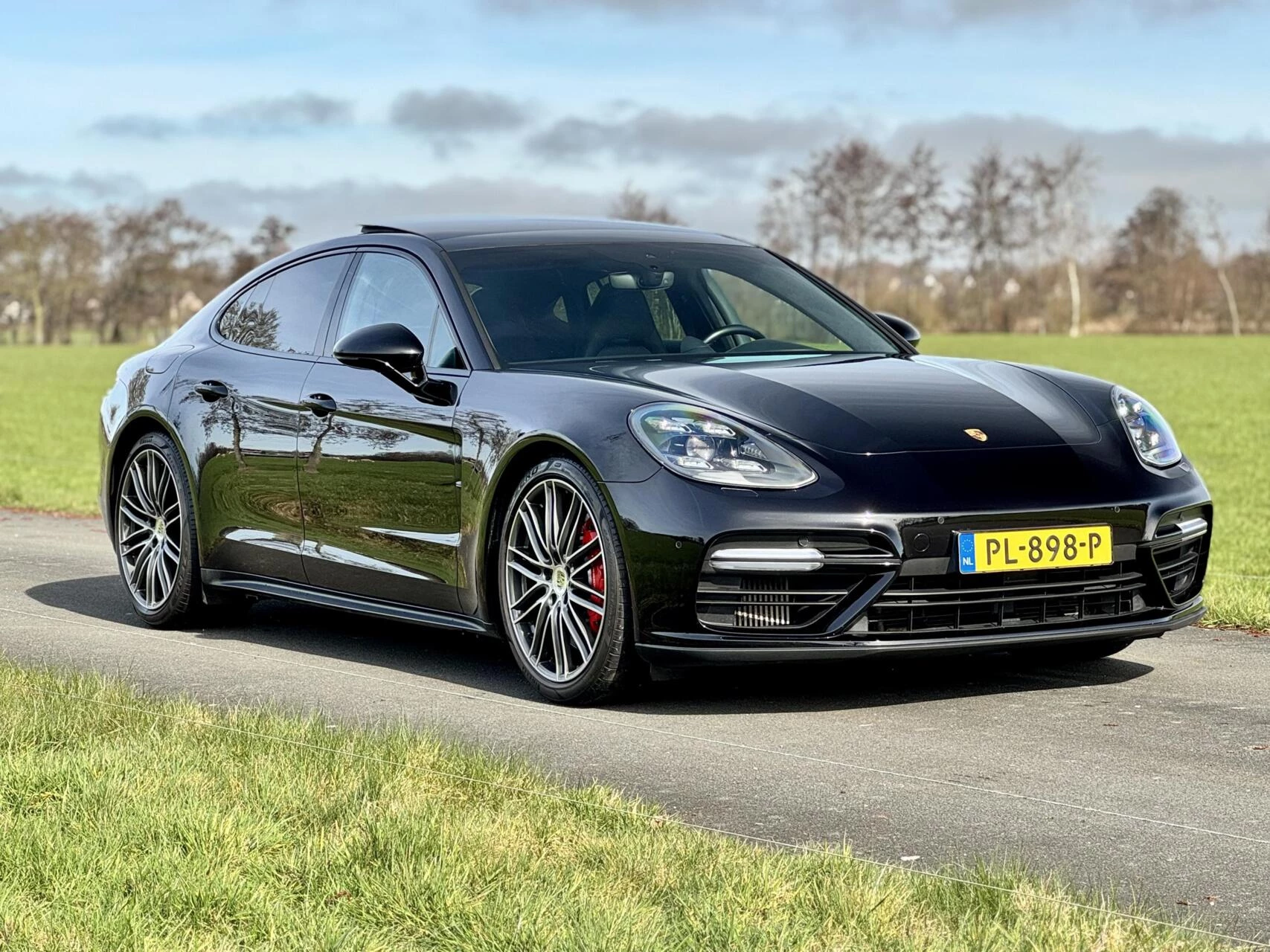 Hoofdafbeelding Porsche Panamera