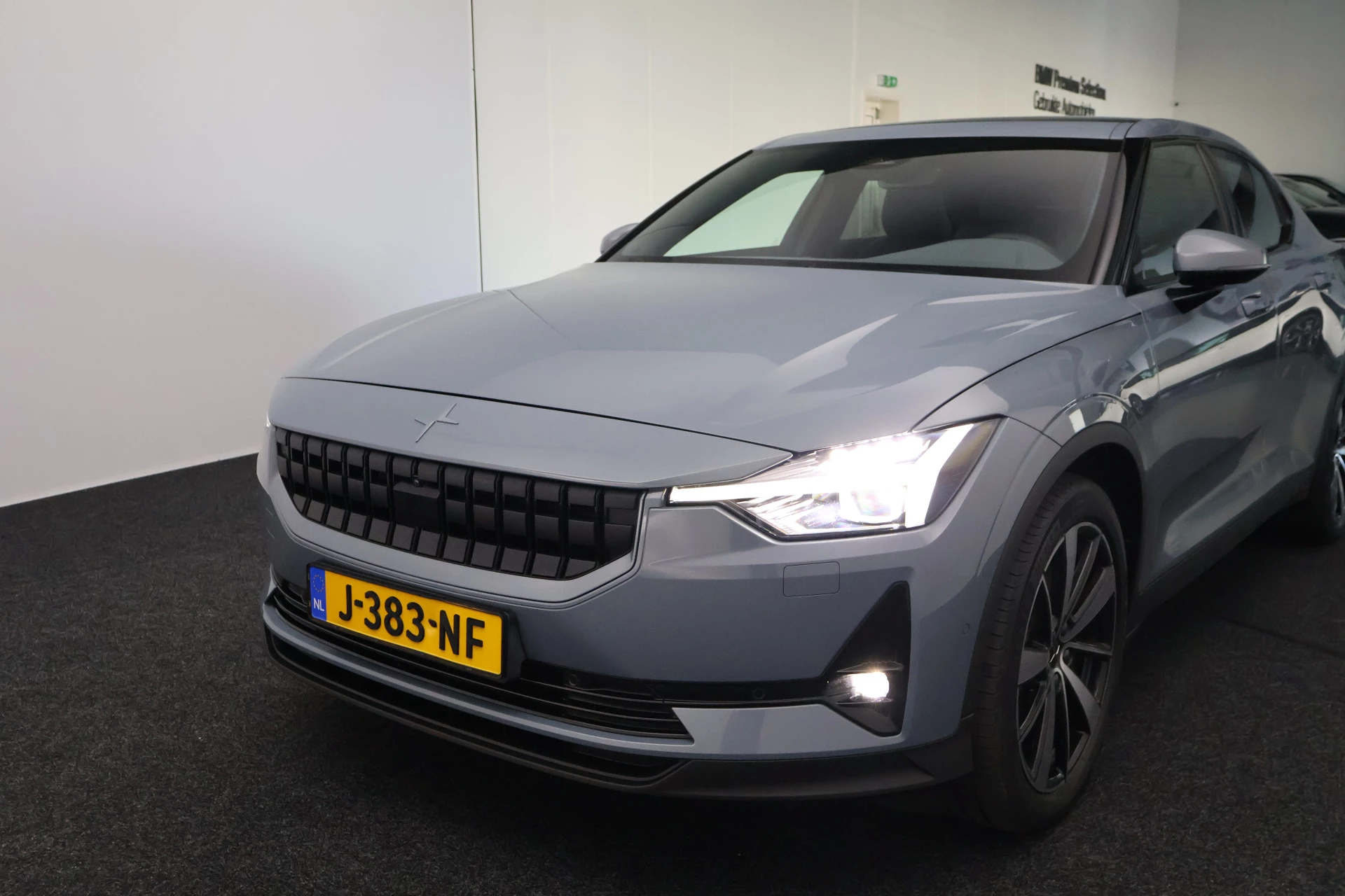 Hoofdafbeelding Polestar 2