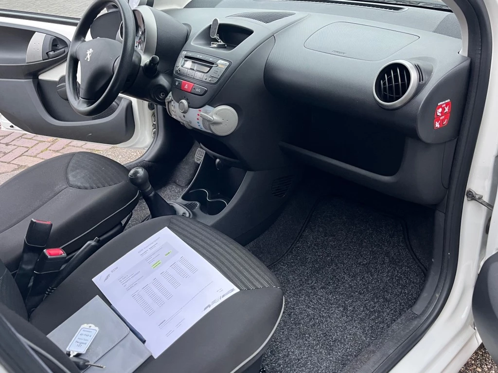 Hoofdafbeelding Peugeot 107