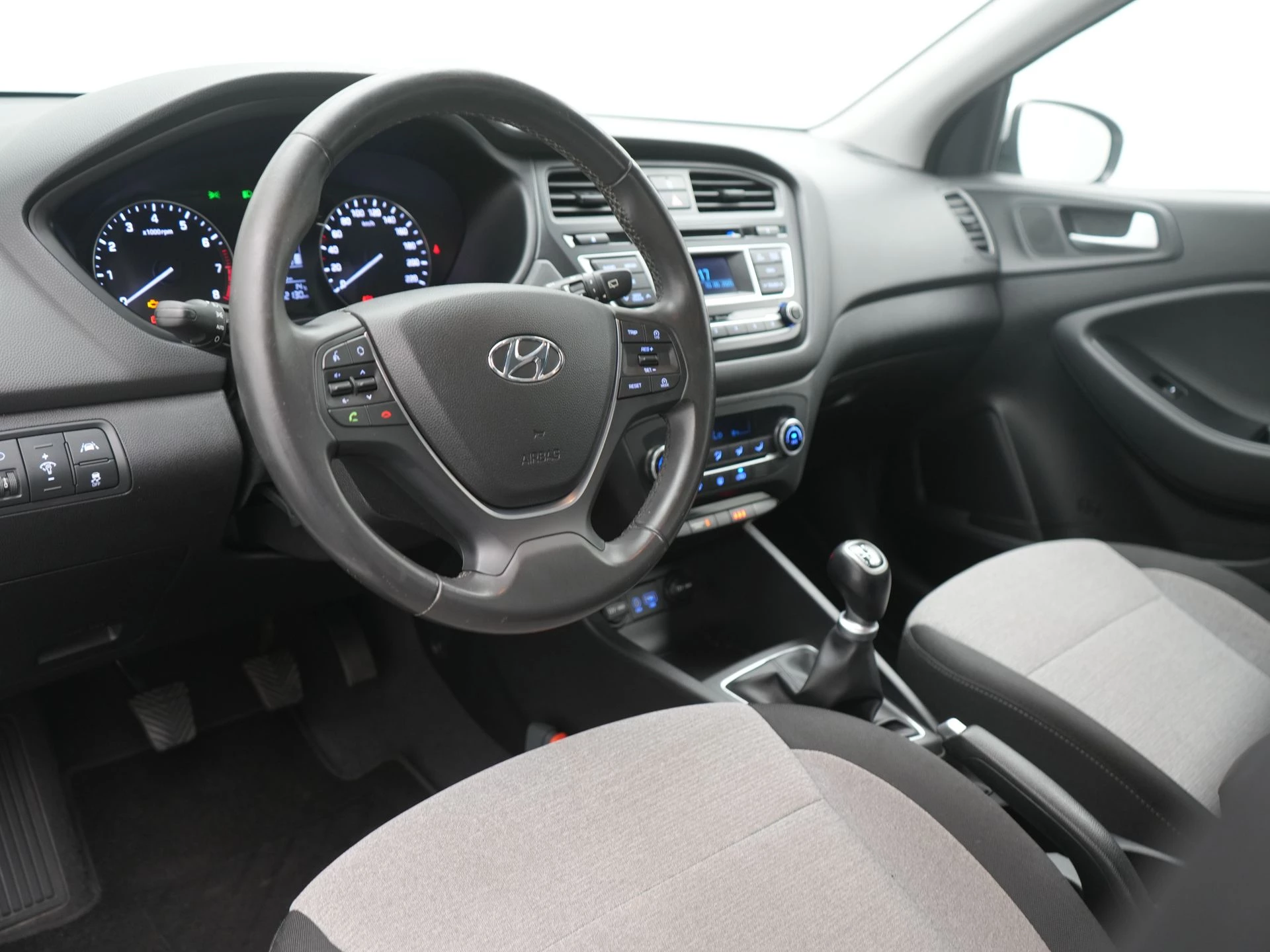 Hoofdafbeelding Hyundai i20