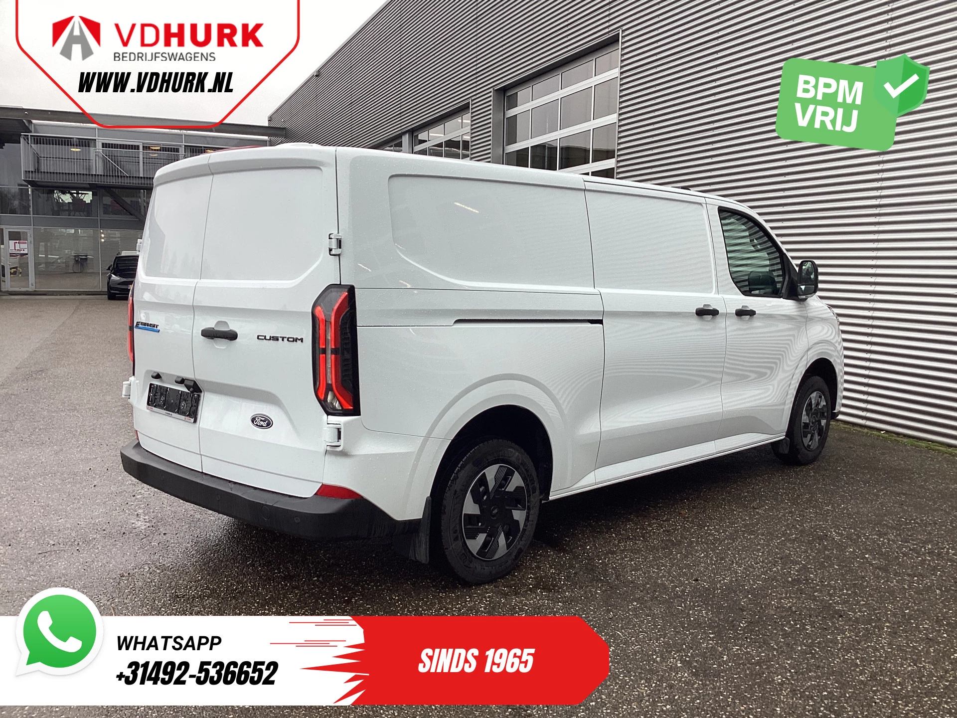 Hoofdafbeelding Ford E-Transit Custom