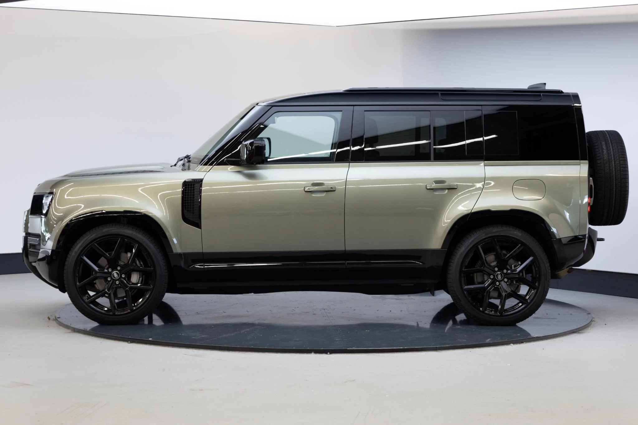Hoofdafbeelding Land Rover Defender