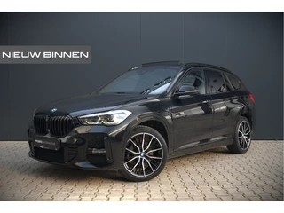 Hoofdafbeelding BMW X1 BMW X1 xDrive25e eDrive Edition M Sport | Panoramadak | Leer | Head-Up Display | Camera | Shadowline | Keyless | Cruise Control | Navigatie Prof. | Stoelverwarming | Elek. Achterklep | Ambiance Verlichting