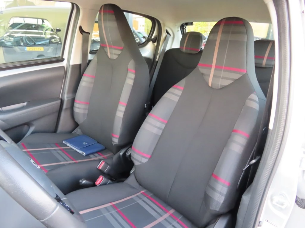 Hoofdafbeelding Peugeot 108