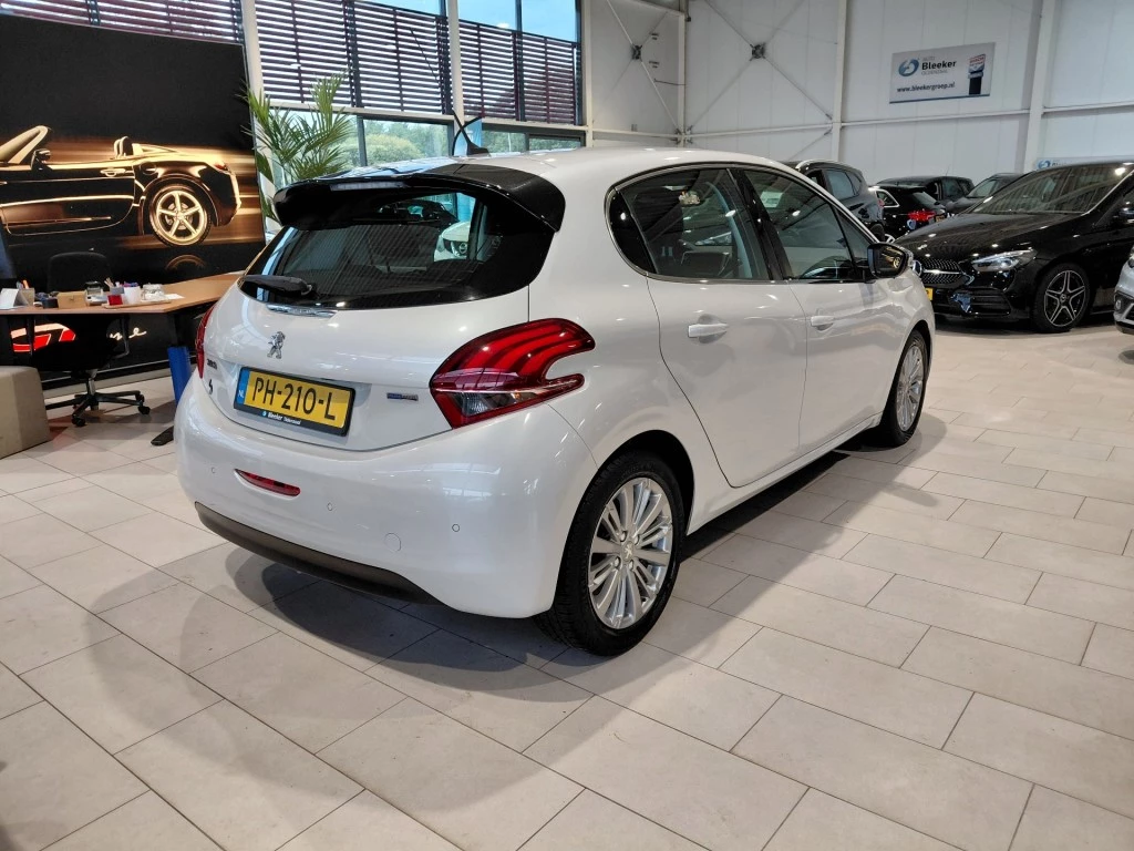 Hoofdafbeelding Peugeot 208