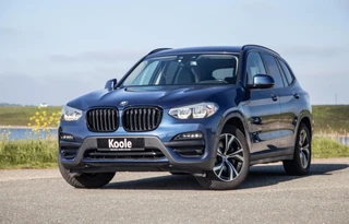 BMW X3 xDrive30e Executive BLACK LINE / PANORAMA DAK / CARPLAY / LEER / STOELVERWARMING / CAMERA