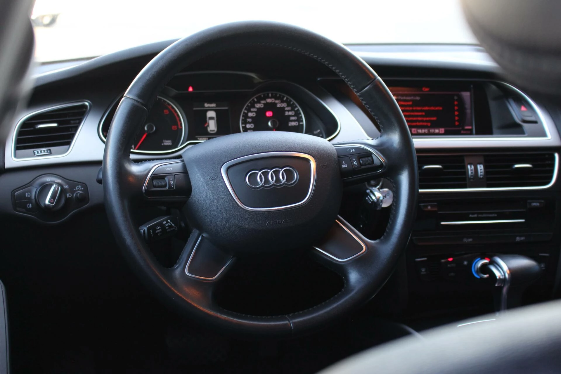 Hoofdafbeelding Audi A4