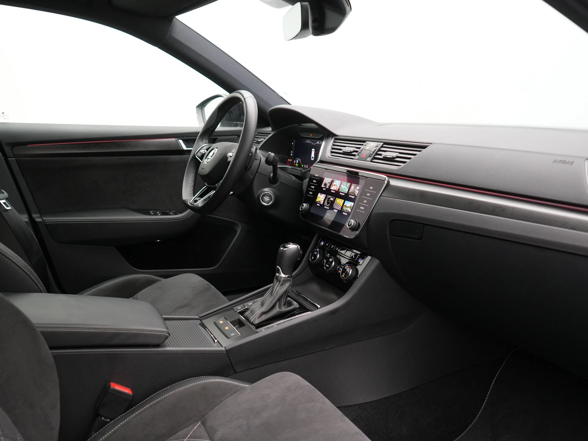 Hoofdafbeelding Škoda Superb