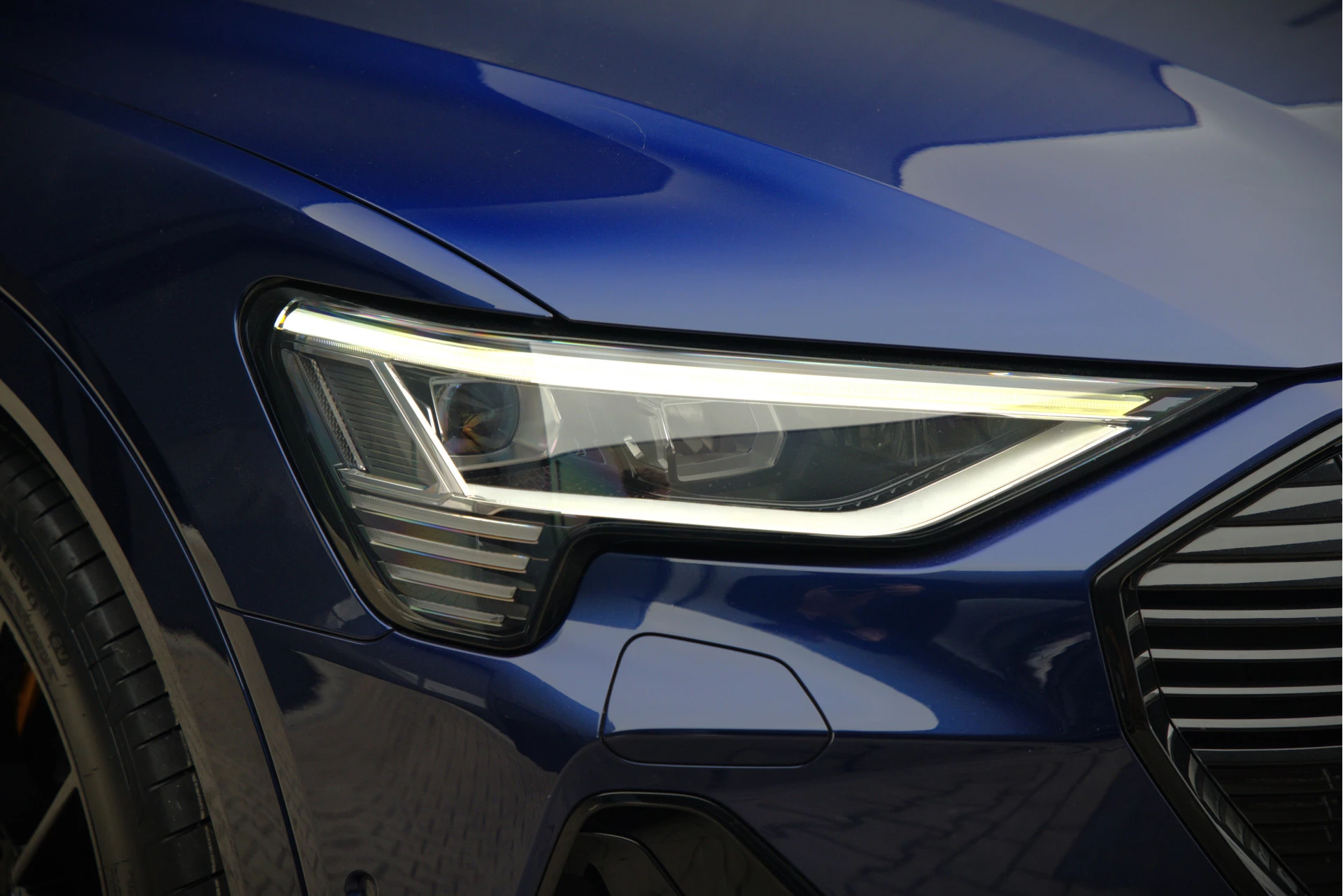 Hoofdafbeelding Audi e-tron