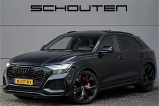 Audi Q8 4.0 TFSI RS Q8 Quattro Dynamic+ Keramisch Pano B&O Trekhaak Alcantara 23"