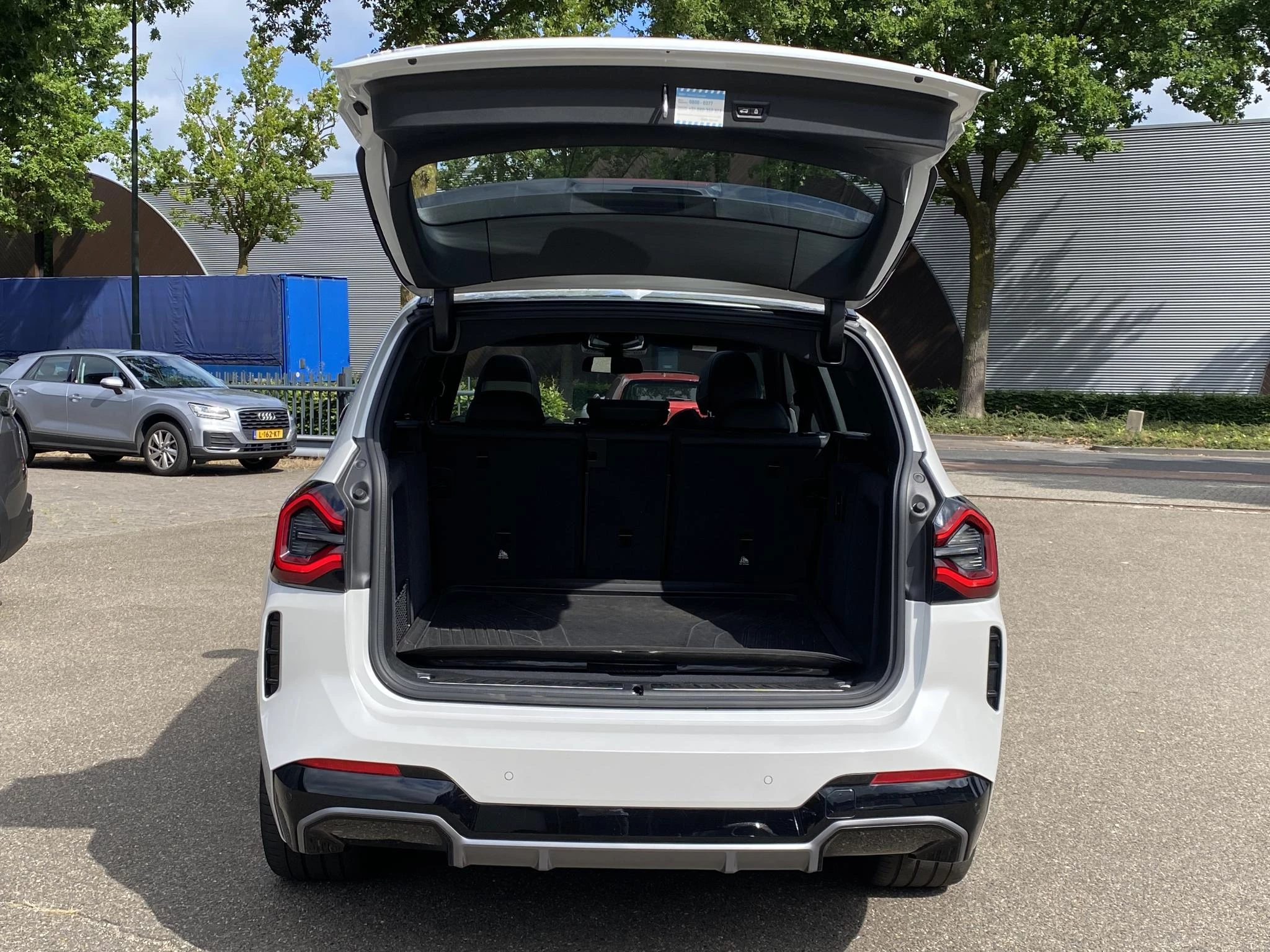 Hoofdafbeelding BMW iX3