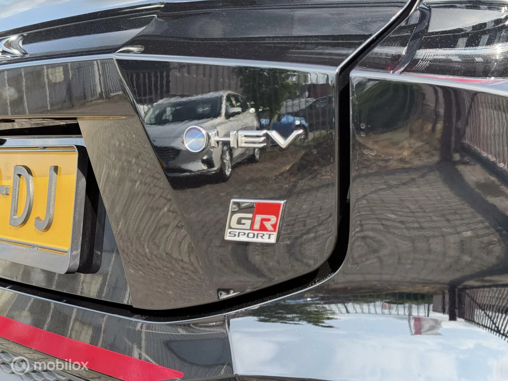 Hoofdafbeelding Toyota C-HR