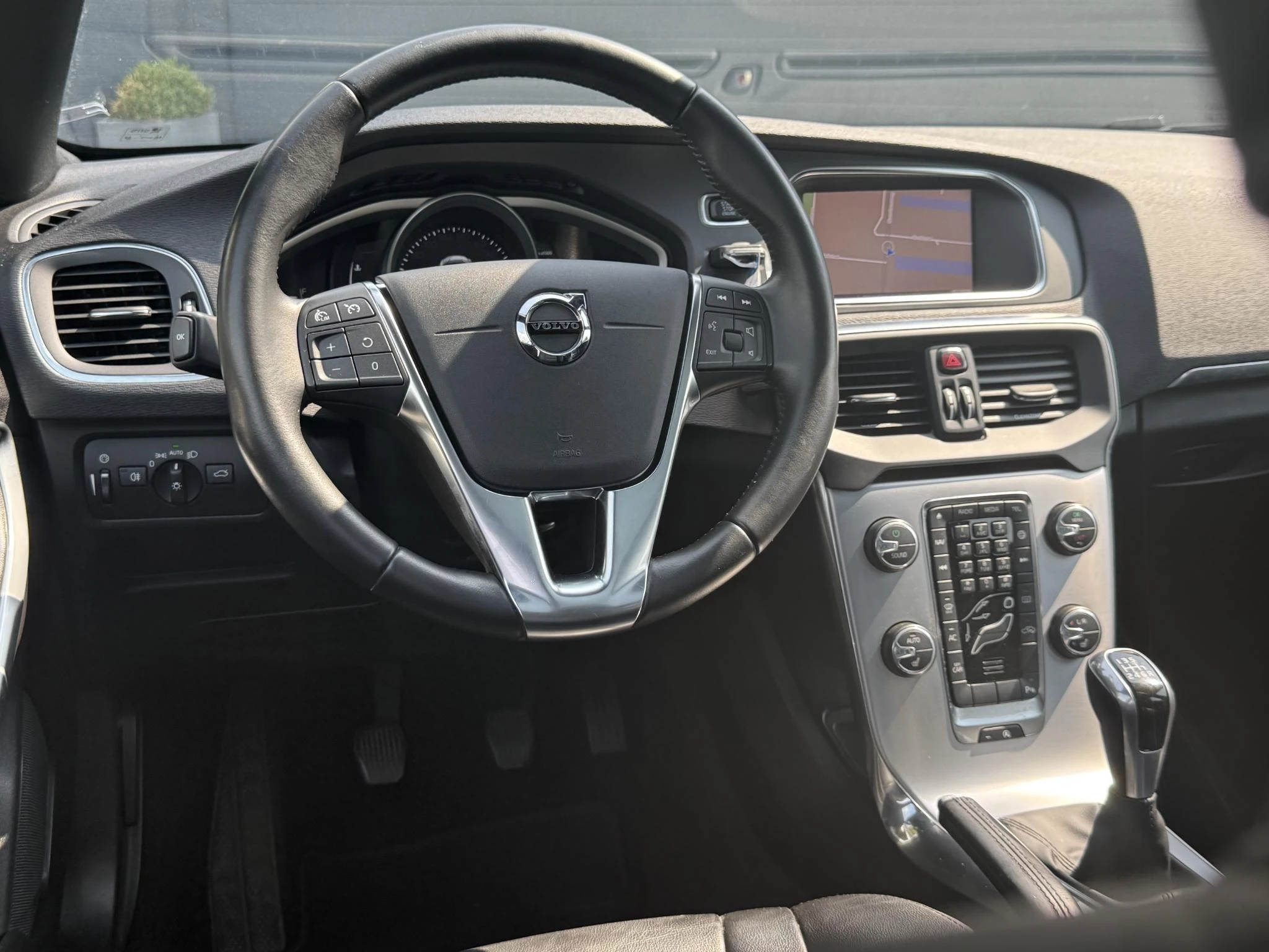 Hoofdafbeelding Volvo V40