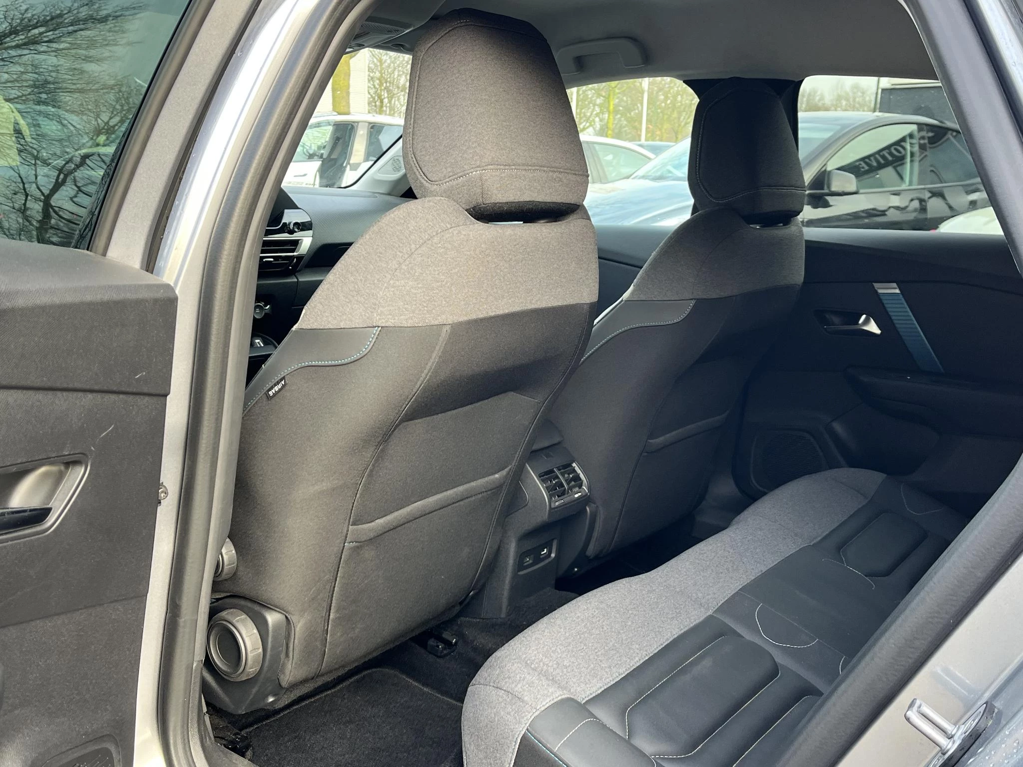 Hoofdafbeelding Citroën ë-C4