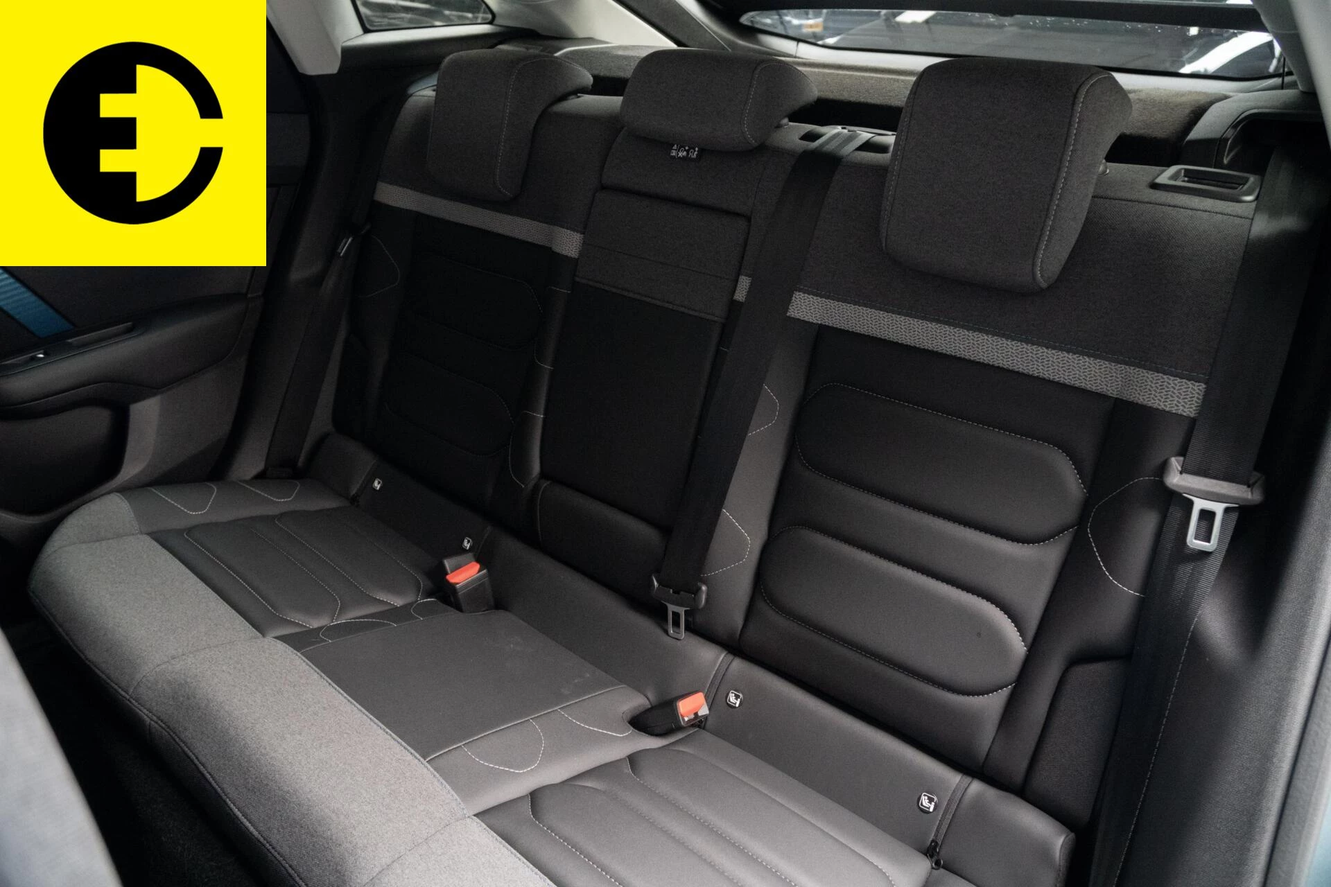 Hoofdafbeelding Citroën ë-C4