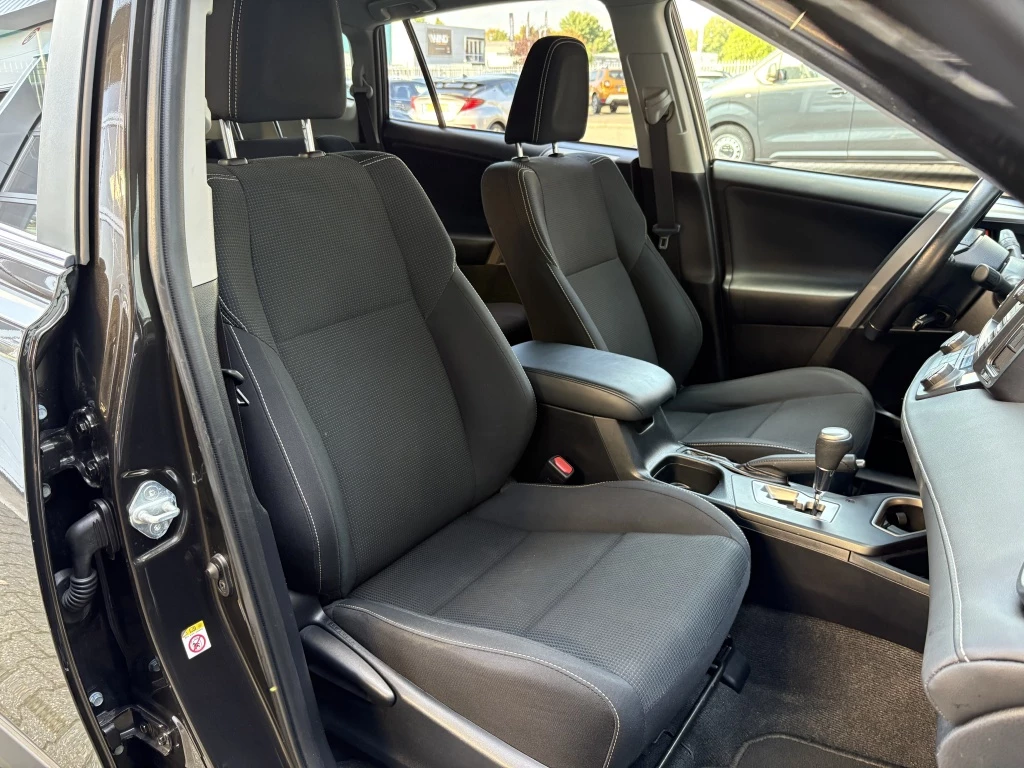 Hoofdafbeelding Toyota RAV4