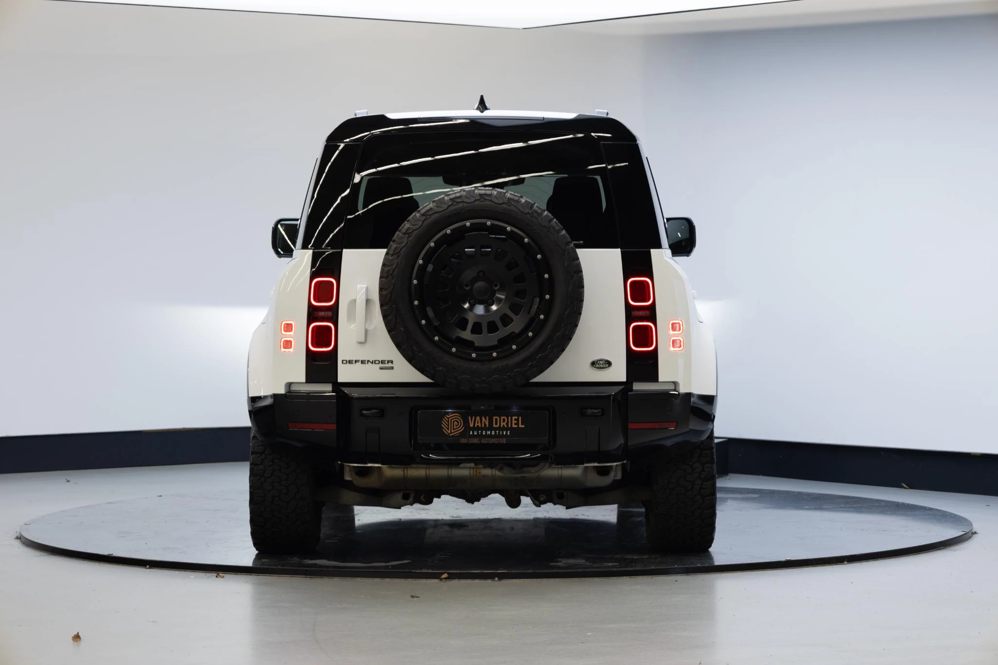 Hoofdafbeelding Land Rover Defender