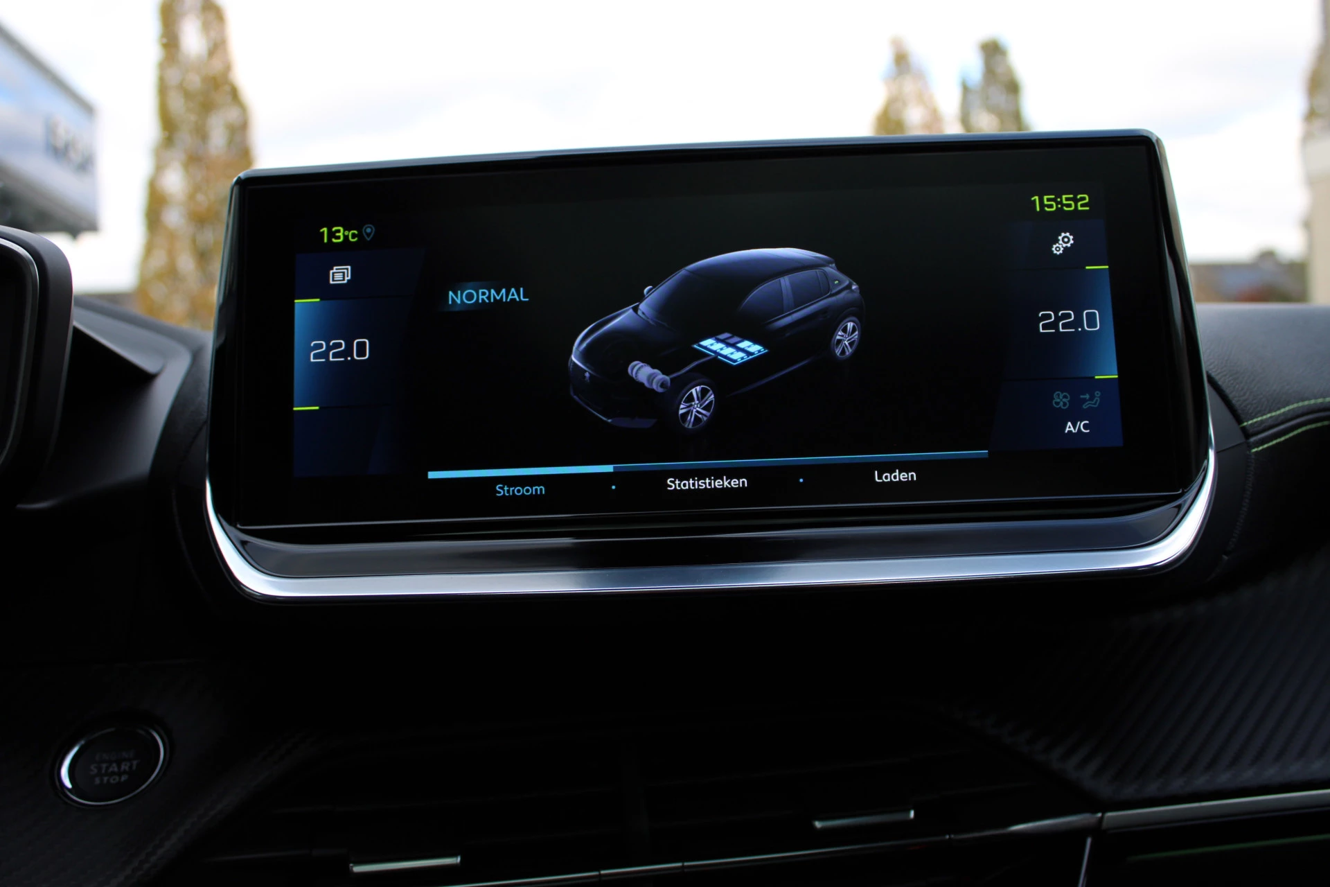 Hoofdafbeelding Peugeot e-208