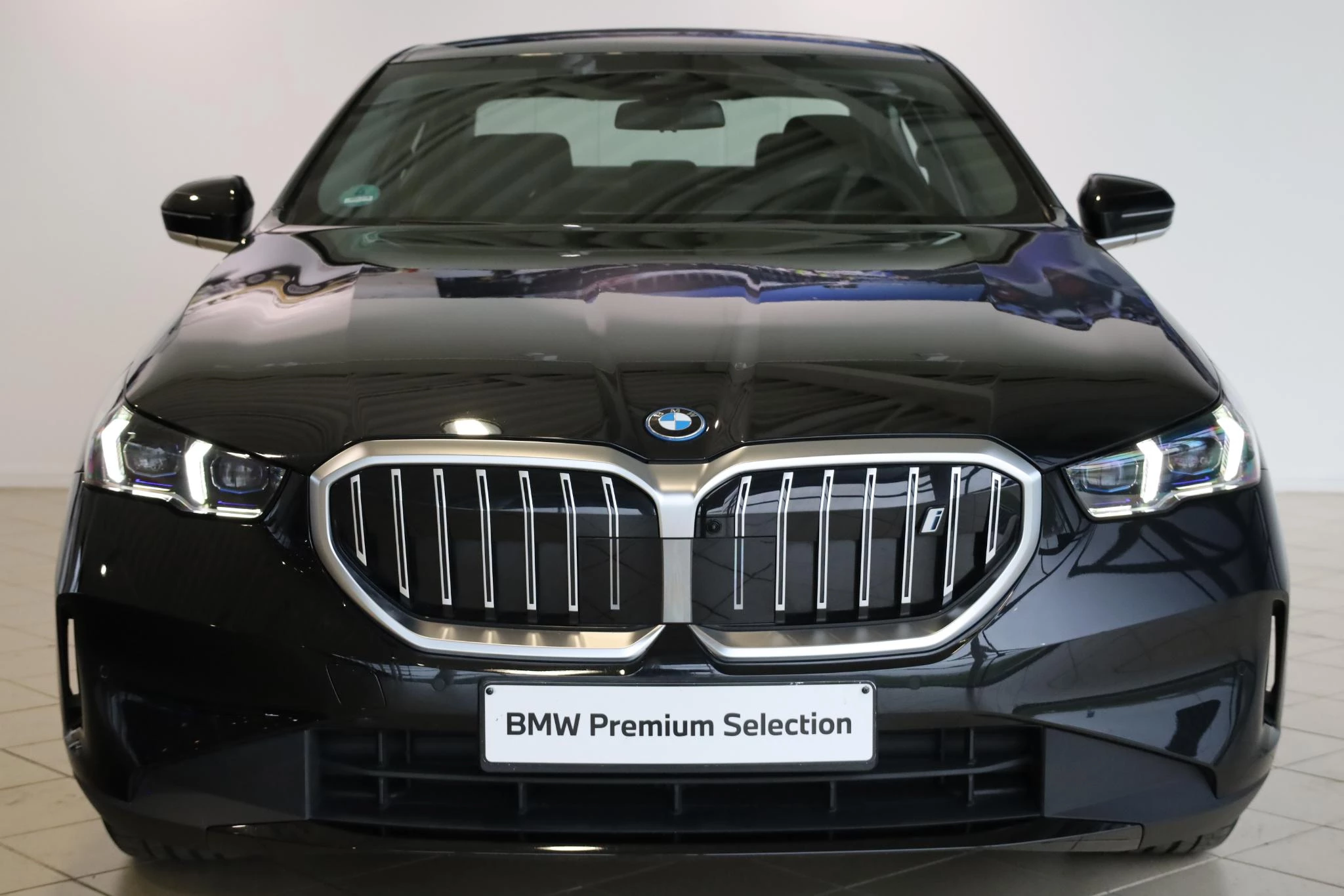 Hoofdafbeelding BMW i5