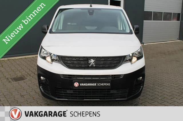 Hoofdafbeelding Peugeot Partner
