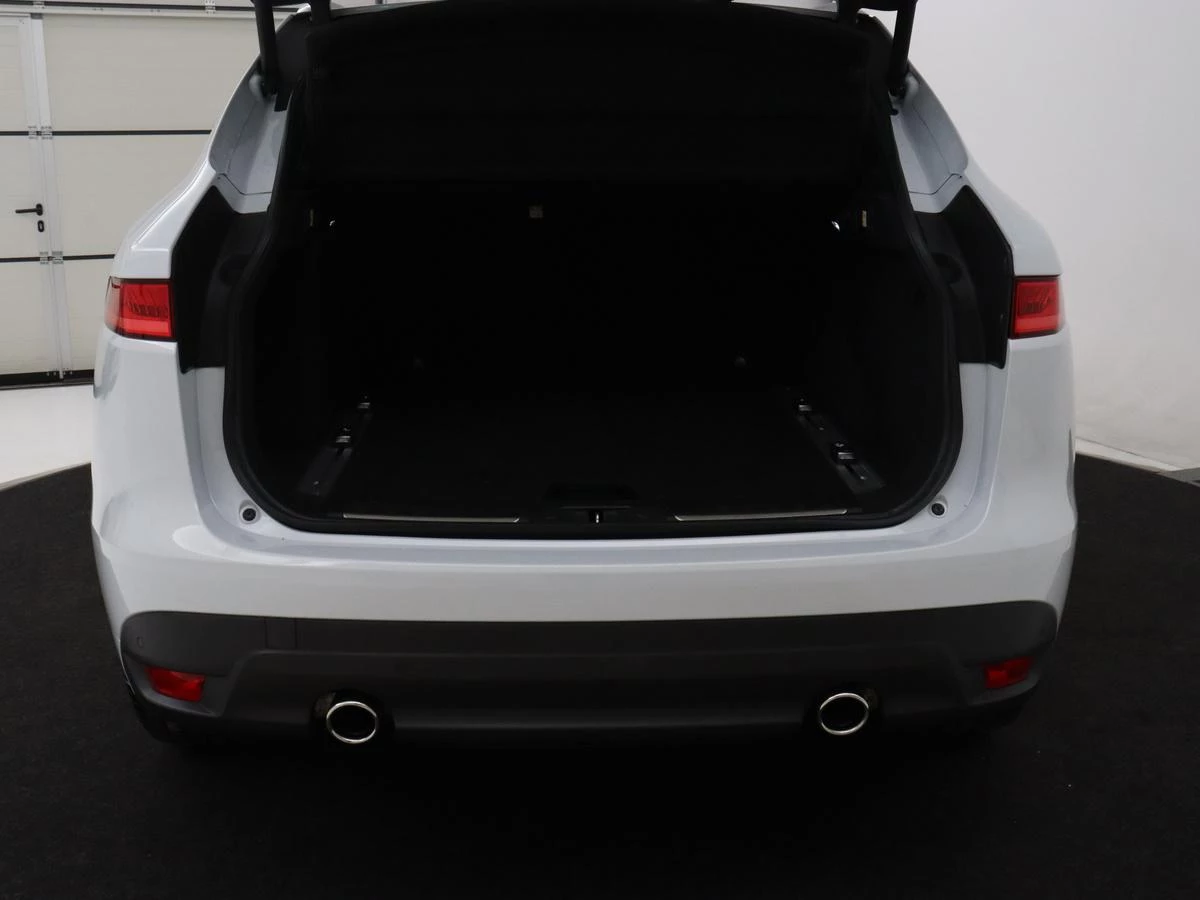 Hoofdafbeelding Jaguar F-PACE