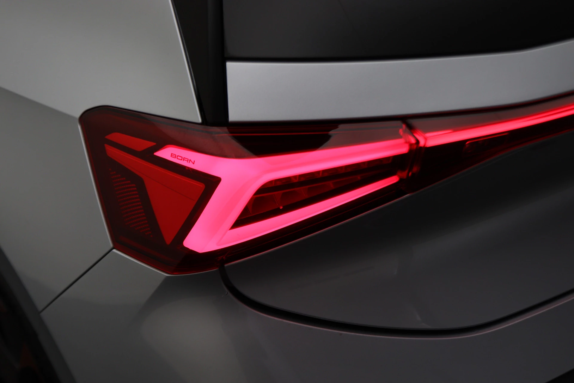 Hoofdafbeelding CUPRA Born