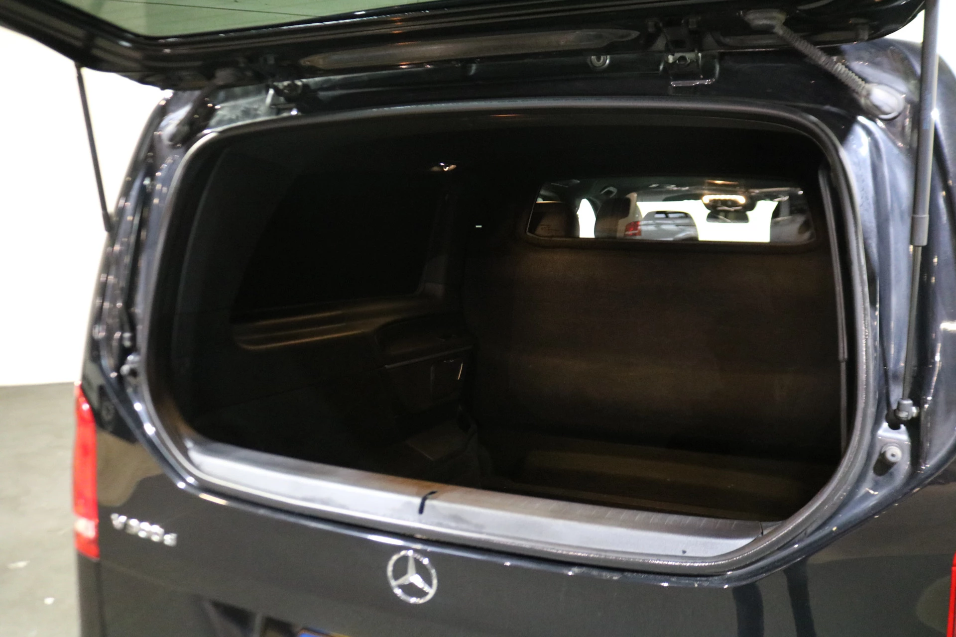 Hoofdafbeelding Mercedes-Benz V-Klasse