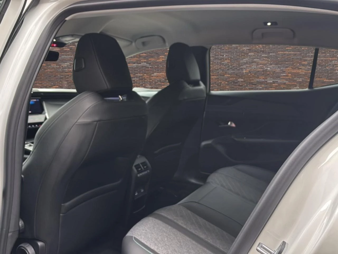 Hoofdafbeelding Peugeot 408