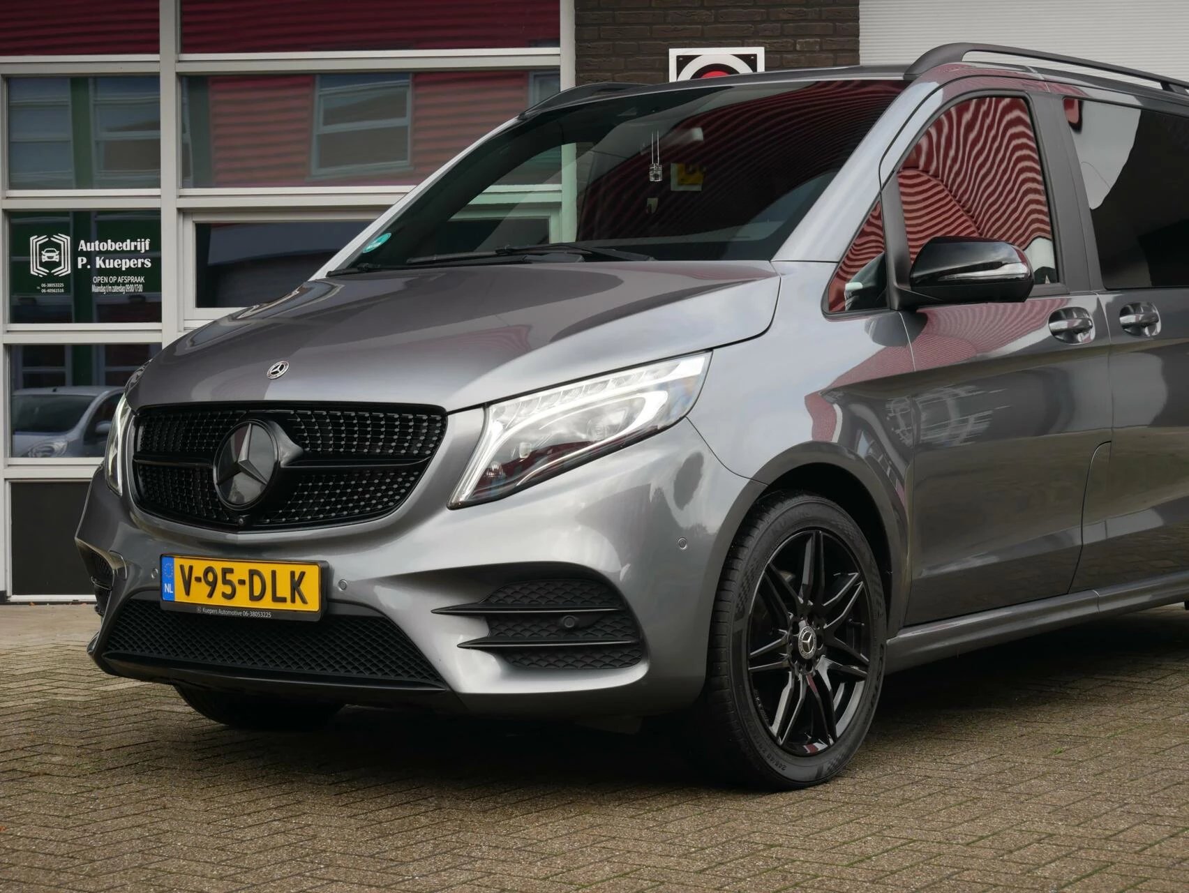 Hoofdafbeelding Mercedes-Benz V-Klasse