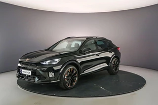 CUPRA Formentor Business 1.5 TSI eHybrid 204pk DSG Automaat Panoramadak, Elektrische achterklep, Adaptive cruise control, 360 camera, Achteruitrijcamera, Stuurwiel verwarmd, Navigatie