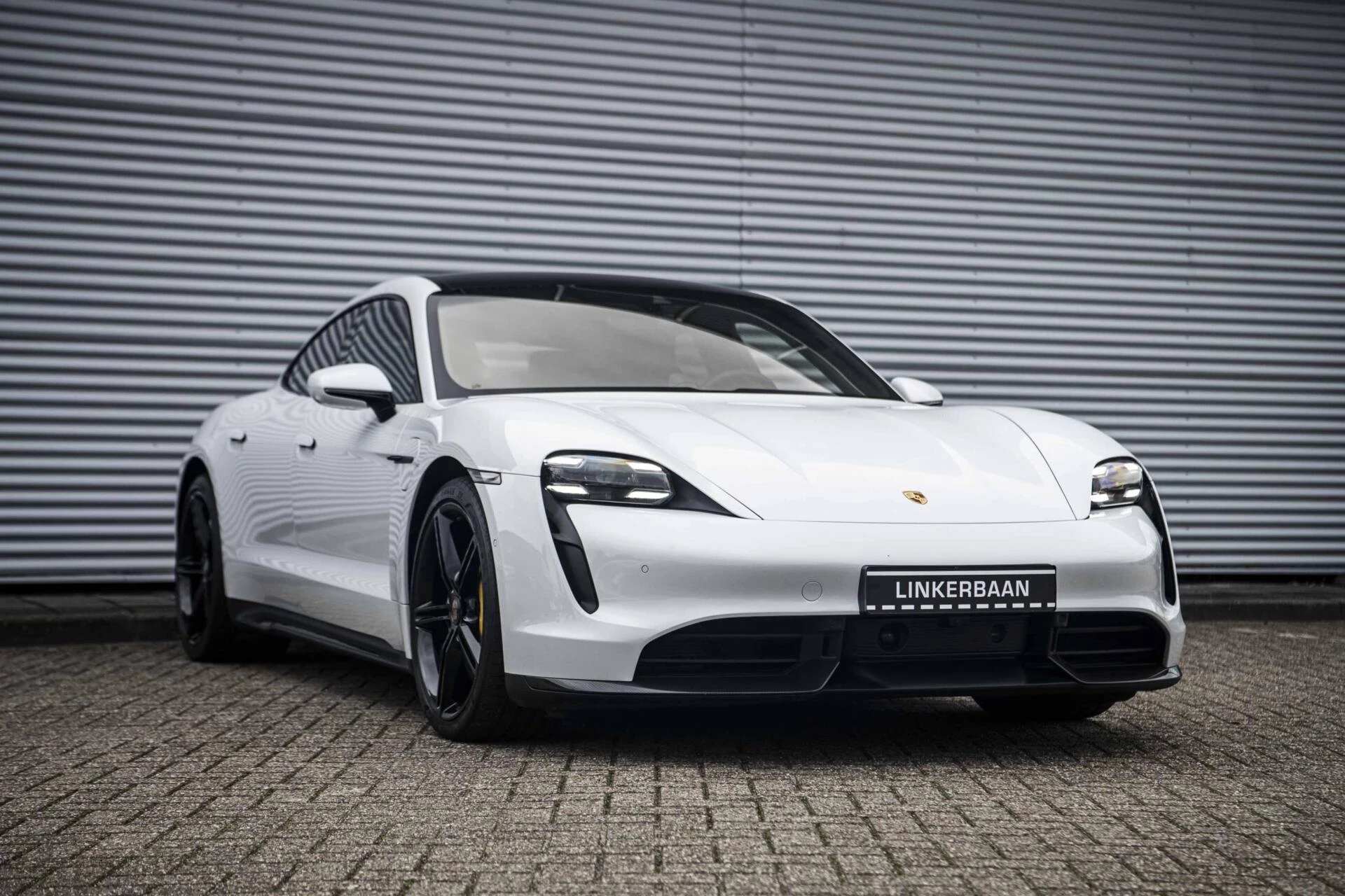 Hoofdafbeelding Porsche Taycan