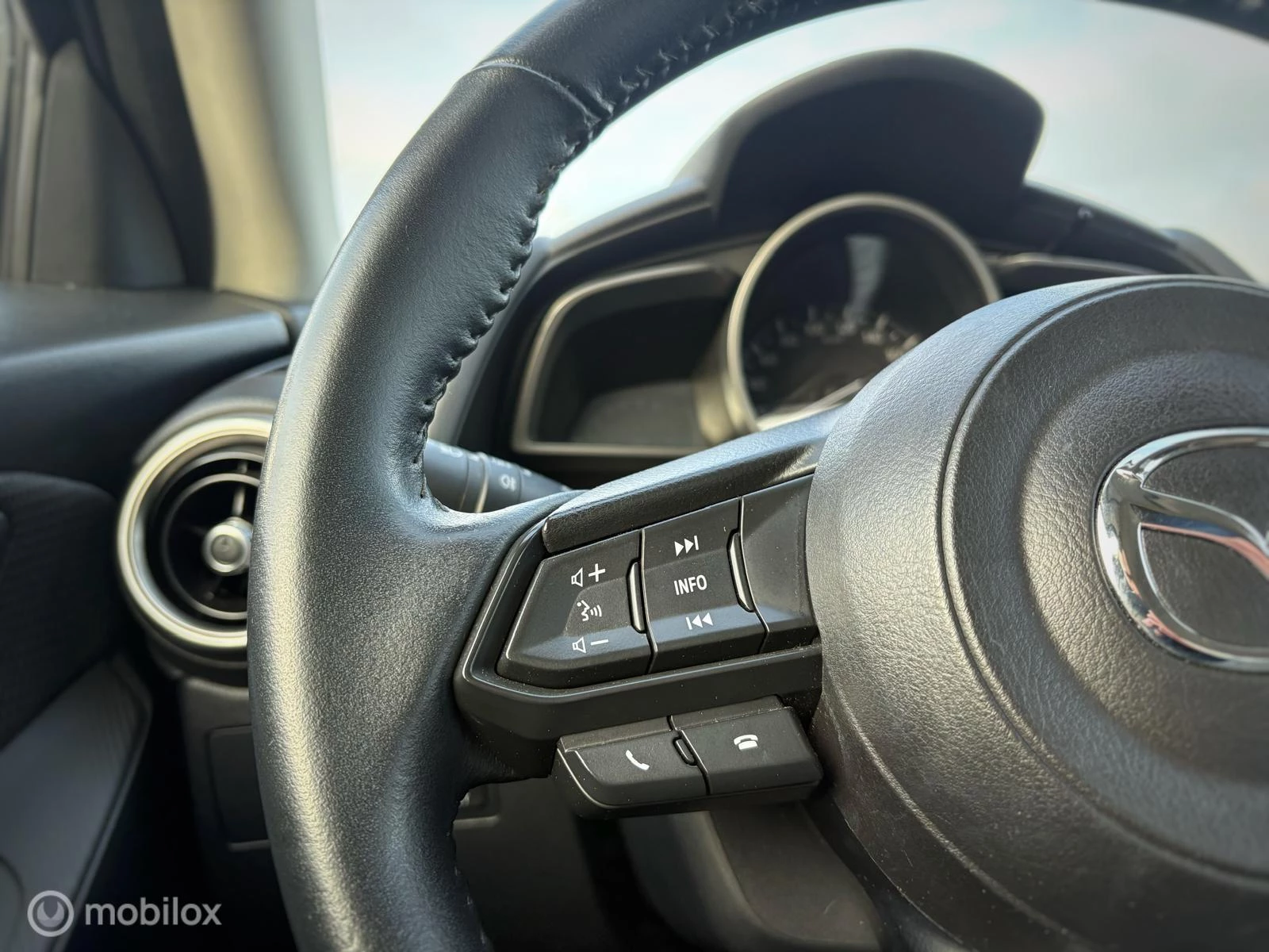 Hoofdafbeelding Mazda 2