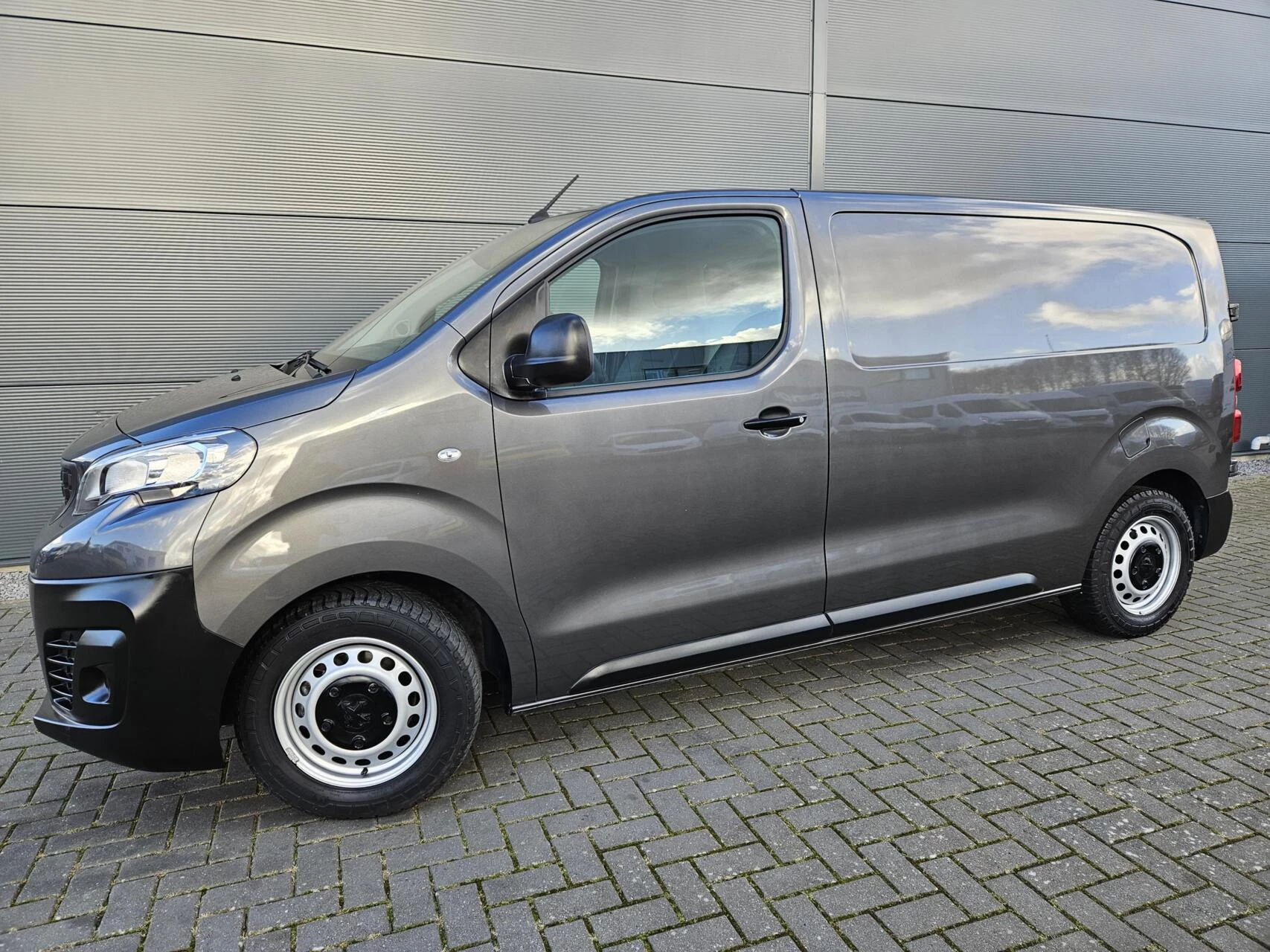 Hoofdafbeelding Peugeot Expert