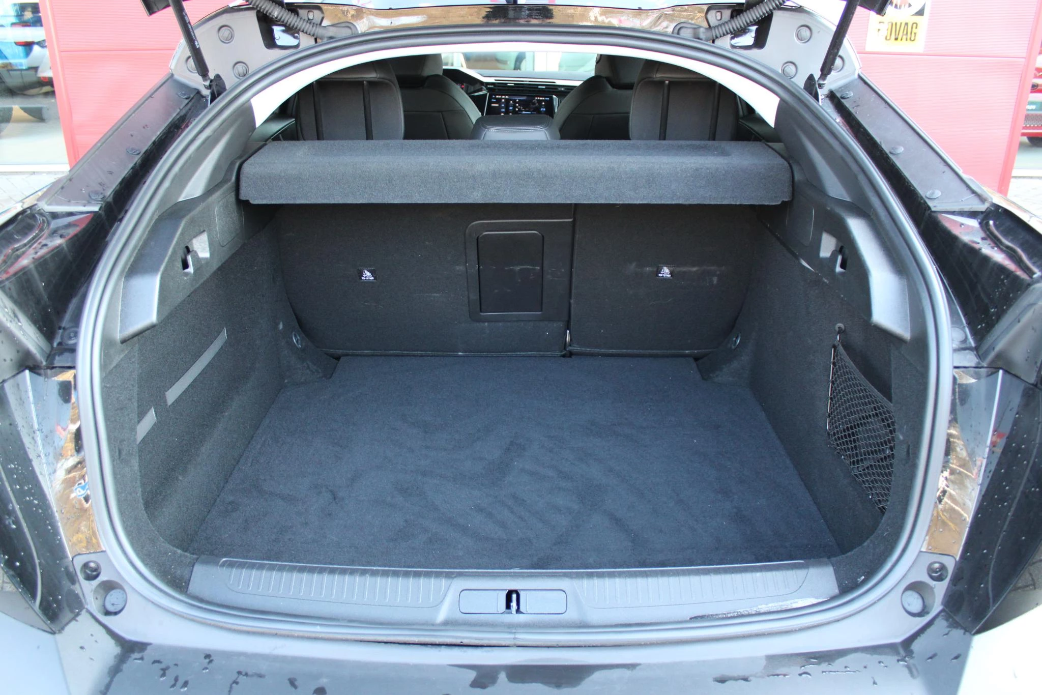 Hoofdafbeelding Peugeot 408