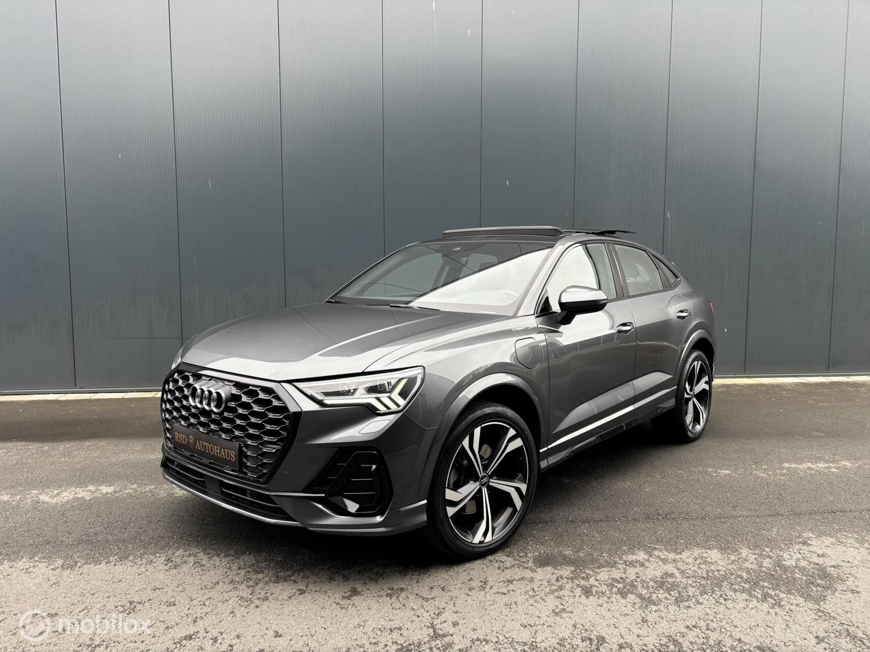 Hoofdafbeelding Audi Q3