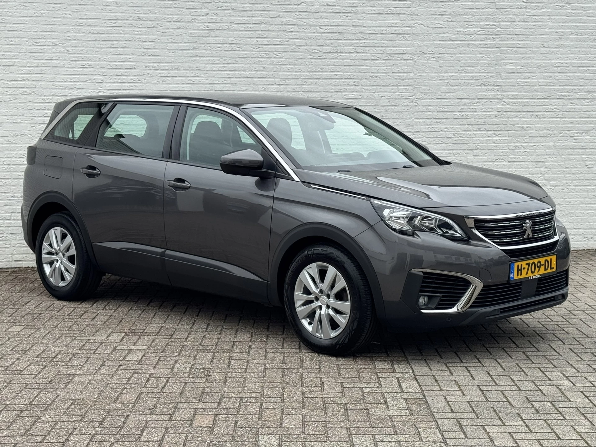 Hoofdafbeelding Peugeot 5008