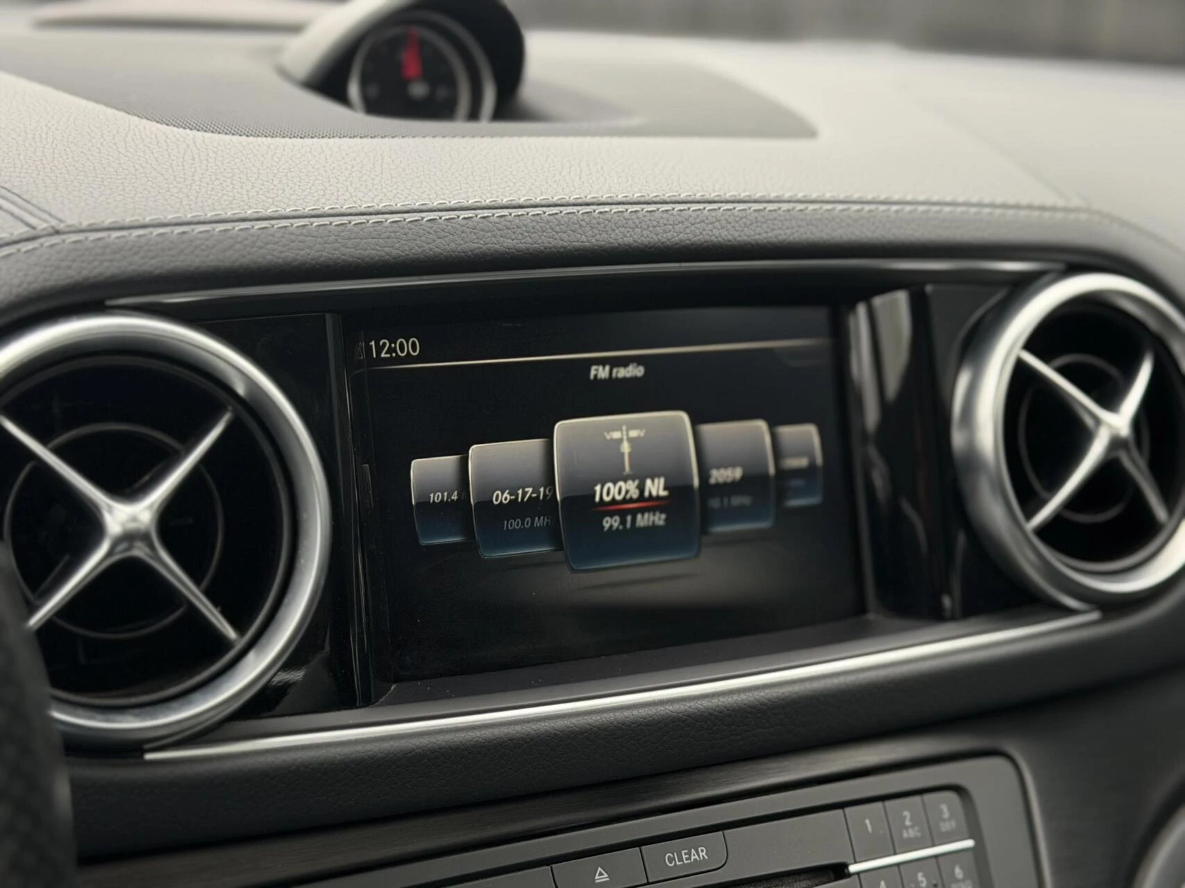 Hoofdafbeelding Mercedes-Benz SL