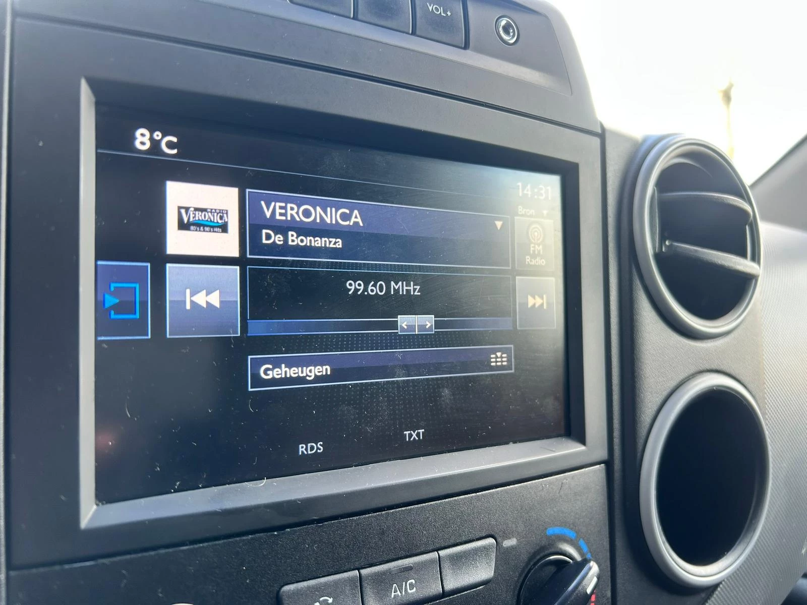 Hoofdafbeelding Peugeot Partner