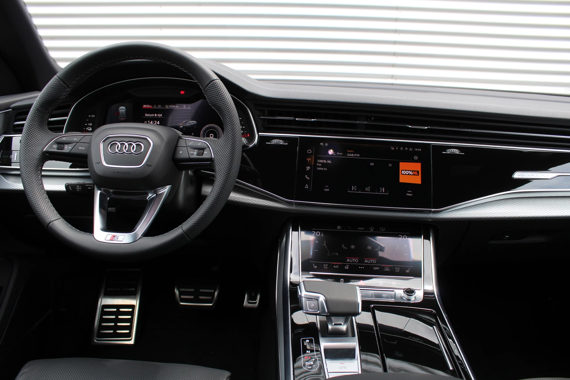 Hoofdafbeelding Audi Q8